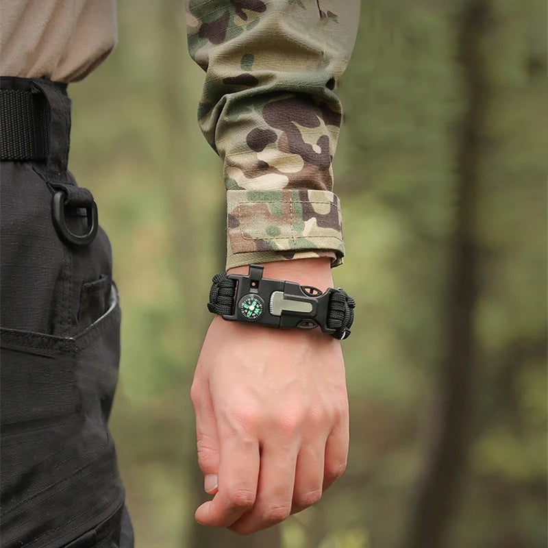 Paracord Survival Bracelet – Compass, Whistle & Thermometer | 15+ Colors